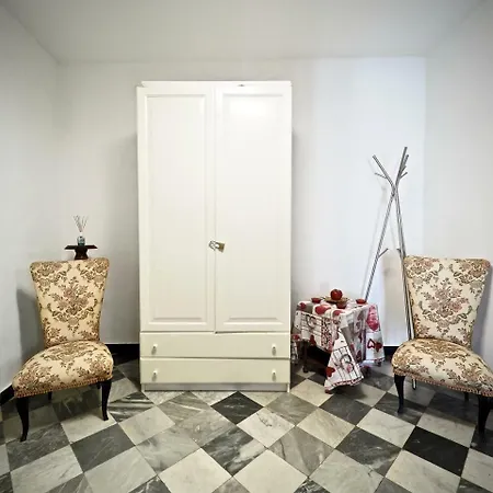 Romantic Con Vista San Donato Διαμέρισμα